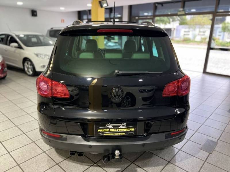 VOLKSWAGEN - TIGUAN - 2011/2011 - Preta - R$ 57.900,00