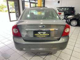 FORD - FOCUS - 2010/2010 - Cinza - R$ 38.900,00