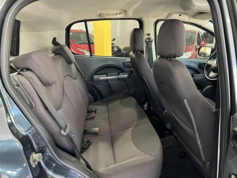 FIAT - UNO - 2012/2012 - Cinza - R$ 29.900,00