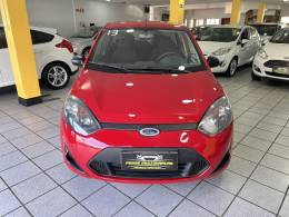 FORD - FIESTA - 2013/2013 - Vermelha - R$ 30.900,00
