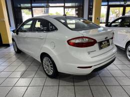 FORD - FIESTA - 2014/2014 - Branca - R$ 48.900,00