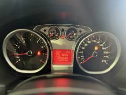 FORD - FOCUS - 2013/2013 - Preta - R$ 42.900,00