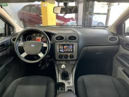FORD - FOCUS - 2013/2013 - Branca - R$ 43.900,00