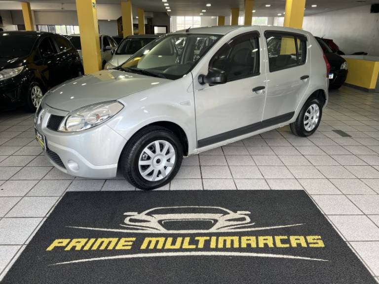 RENAULT - SANDERO - 2010/2010 - Prata - R$ 24.900,00