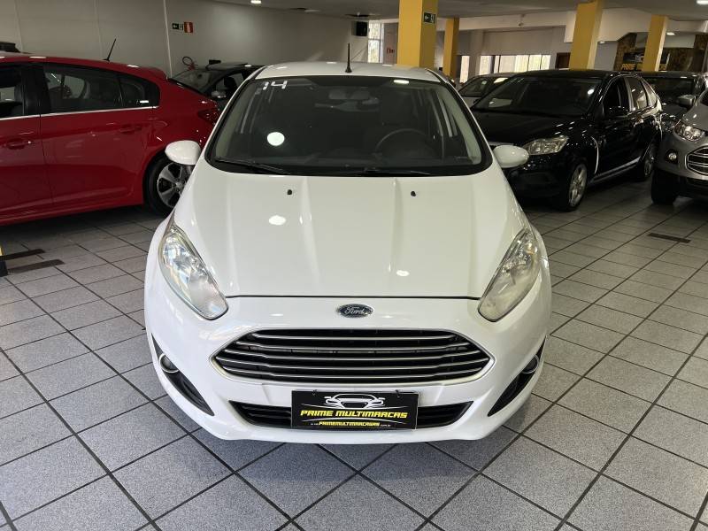 FORD - FIESTA - 2014/2014 - Branca - R$ 41.900,00