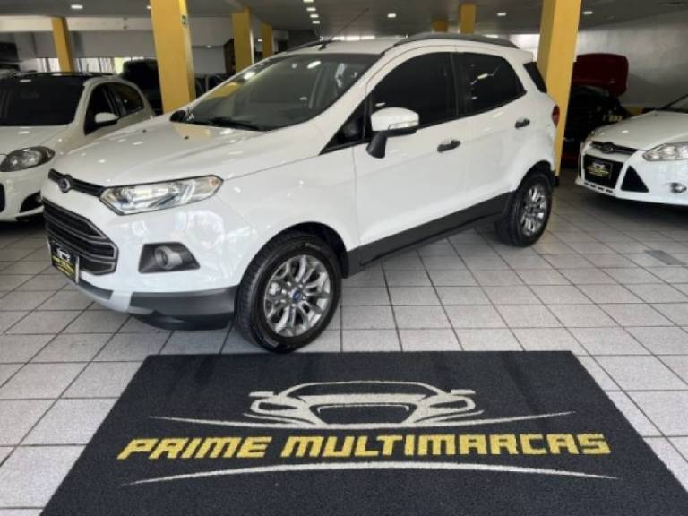 FORD - ECOSPORT - 2015/2015 - Branca - R$ 53.900,00