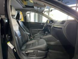 VOLKSWAGEN - JETTA - 2011/2011 - Preta - R$ 53.900,00