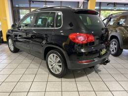 VOLKSWAGEN - TIGUAN - 2011/2011 - Preta - R$ 57.900,00
