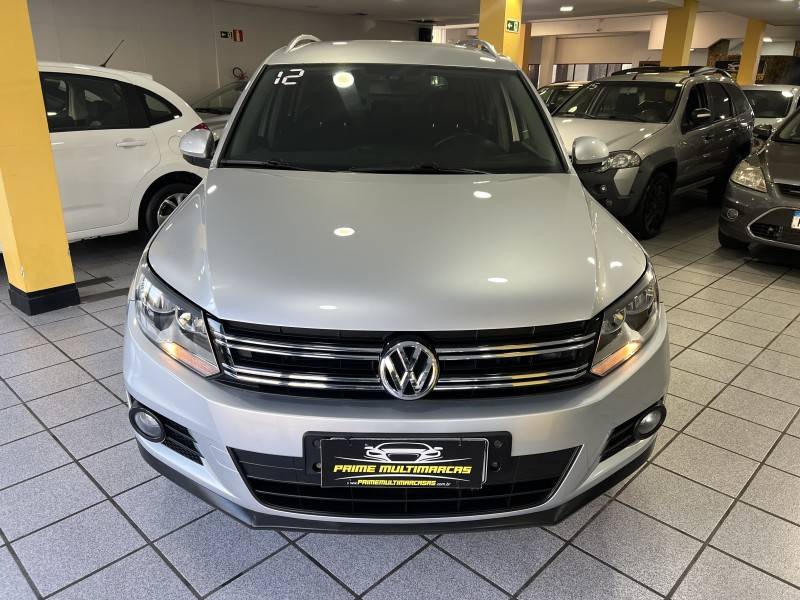 VOLKSWAGEN - TIGUAN - 2012/2012 - Prata - R$ 57.900,00