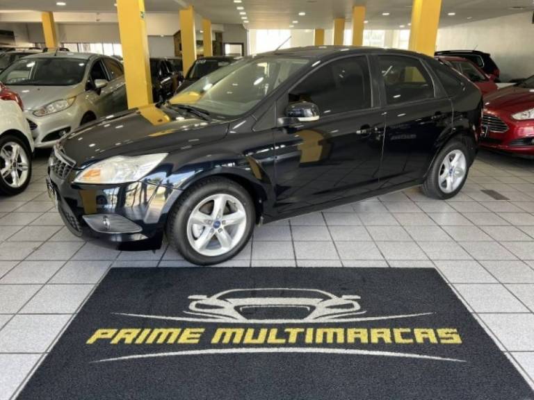 FORD - FOCUS - 2013/2013 - Preta - R$ 42.900,00