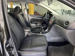 FORD - FOCUS - 2012/2012 - Cinza - R$ 42.900,00