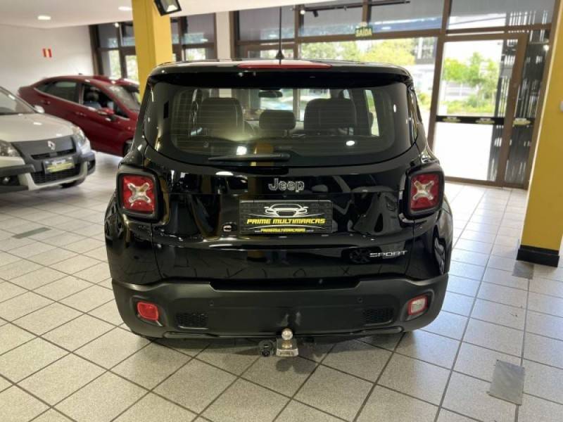 JEEP - RENEGADE - 2015/2016 - Preta - R$ 65.900,00