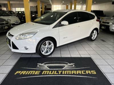 FORD - FOCUS - 2014/2014 - Branca - R$ 52.900,00