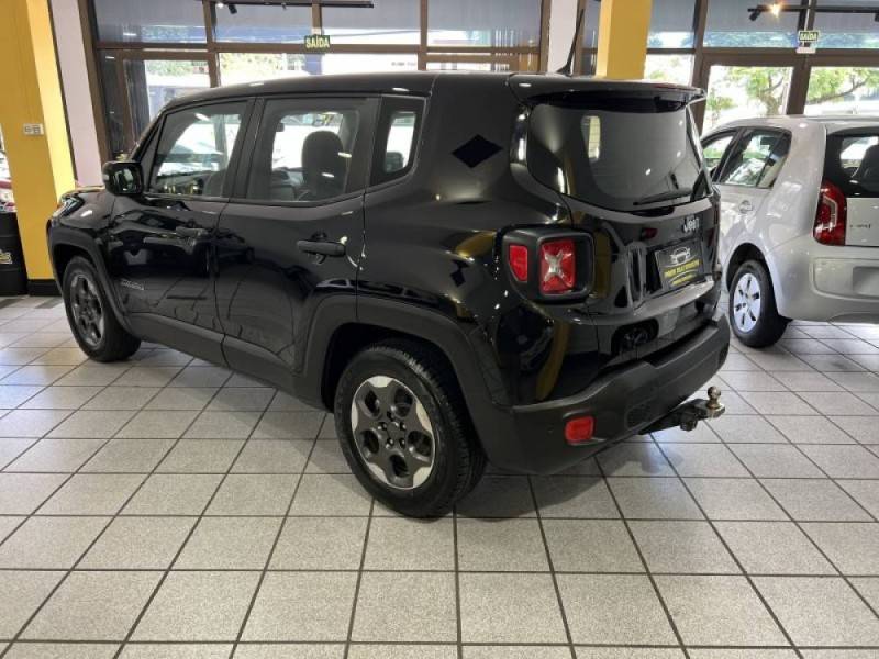 JEEP - RENEGADE - 2015/2016 - Preta - R$ 65.900,00