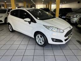 FORD - FIESTA - 2014/2014 - Branca - R$ 41.900,00
