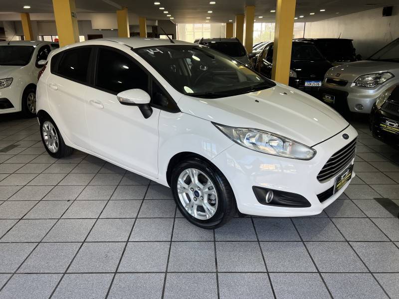 FORD - FIESTA - 2014/2014 - Branca - R$ 41.900,00