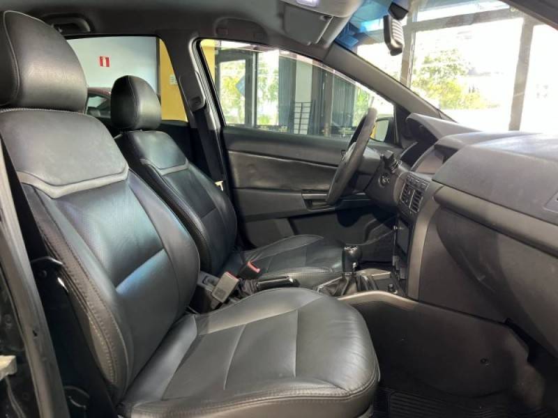 CHEVROLET - VECTRA - 2009/2009 - Preta - R$ 34.900,00
