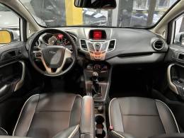 FORD - FIESTA - 2013/2013 - Branca - R$ 41.900,00
